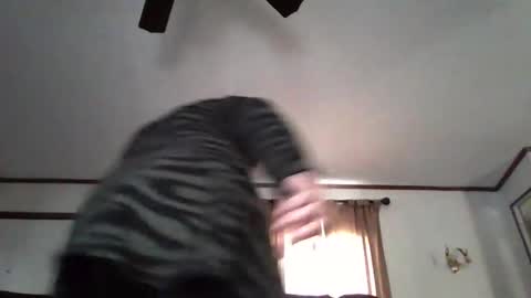 J online show from 11/01/25, 05:48