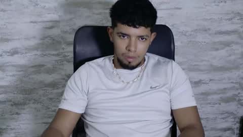 Snapshot of alucard_smith_ chatting on 09/19/25, 07:21 Smith and lucy online show from 09/19/25, 07:21