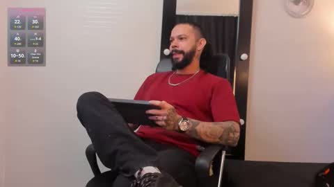 alukardbig online show from 12/19/25, 12:01