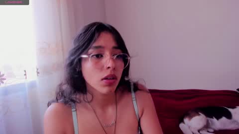 Snapshot of aluna_0310 chatting on 12/04/24, 06:28 . . online show from 12/04/24, 06:28