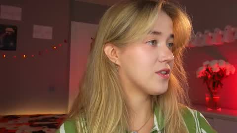 Amelia NEXT STREAM  online show from 11/01/25, 01:46