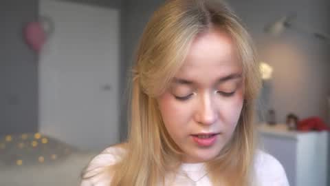 Amelia NEXT STREAM  online show from 03/31/26, 01:44