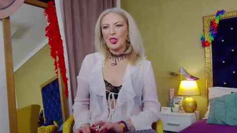 Alura Jenson online show from 12/04/25, 08:28