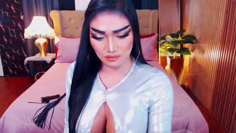 Snapshot of alurajhenson chatting on 02/04/26, 10:26 Alura Jhenson online show from 02/04/26, 10:26