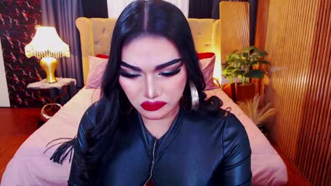 Snapshot of alurajhenson chatting on 04/08/26, 10:37 Alura Jhenson online show from 04/08/26, 10:37