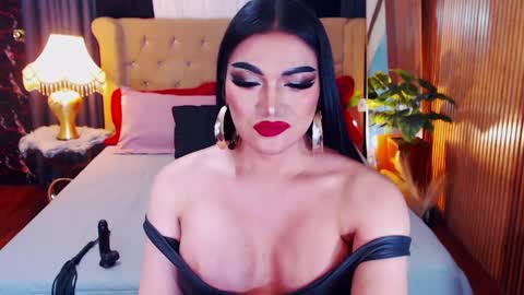Snapshot of alurajhenson chatting on 05/01/26, 10:58 Alura Jhenson online show from 05/01/26, 10:58