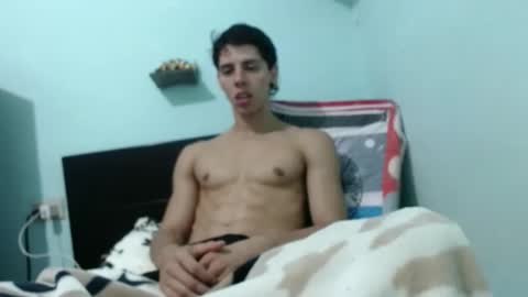 Snapshot of alvarodancer chatting on 10/09/25, 06:55 alvarodancer online show from 10/09/25, 06:55