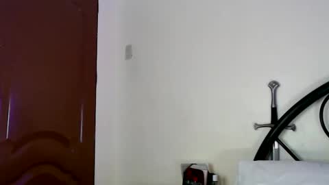 Snapshot of alves_anna chatting on 03/04/26, 07:58 nna alves online show from 03/04/26, 07:58