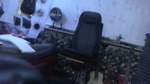 Snapshot of alwaysniceguy2 chatting on 09/16/25, 02:56 HoneyMelonGuy online show from 09/16/25, 02:56