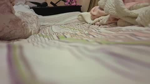 Snapshot of alwayswantalice chatting on 04/15/26, 04:58 alwayswantalice online show from 04/15/26, 04:58