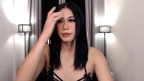 Snapshot of alwina_williams chatting on 03/23/26, 11:14 alwina_williams online show from 03/23/26, 11:14