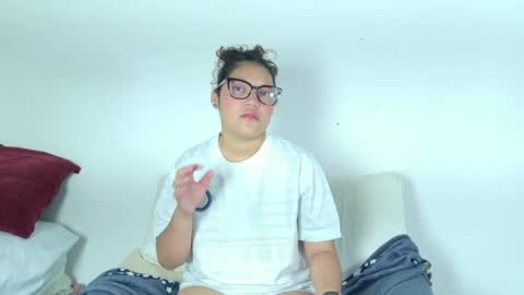 aly_n_sebas online show from 05/07/26, 10:59