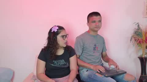 aly_n_sebas online show from 05/21/26, 11:56