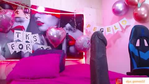   online show from 02/19/25, 08:31