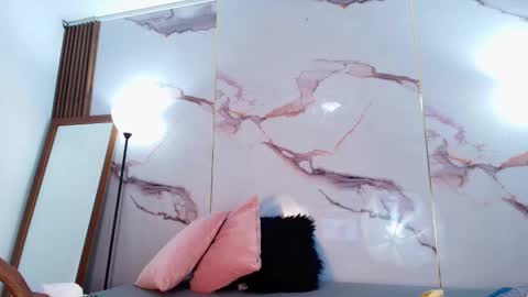 Alya online show from 12/04/25, 04:22