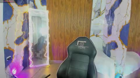 Snapshot of alyce_tay1 chatting on 03/17/26, 11:35 ALYCE online show from 03/17/26, 11:35