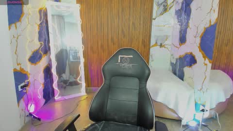 Snapshot of alyce_tay1 chatting on 03/18/26, 11:46 ALYCE online show from 03/18/26, 11:46