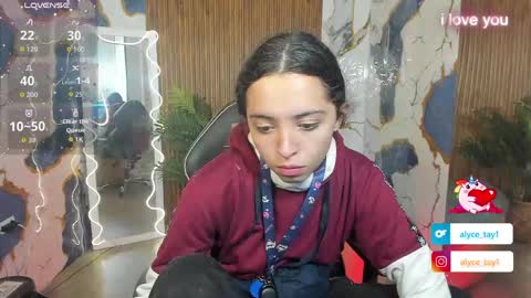 Snapshot of alyce_tay1 chatting on 04/16/26, 12:17 ALYCE online show from 04/16/26, 12:17