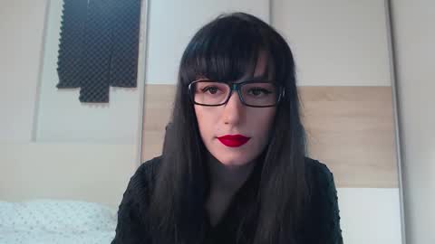 Snapshot of alycetn chatting on 04/25/26, 11:57 Alice online show from 04/25/26, 11:57