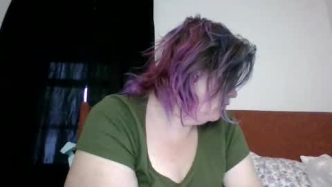 Snapshot of alycewonderland96 chatting on 08/05/26, 10:51 Alyce in Wonderland online show from 08/05/26, 10:51