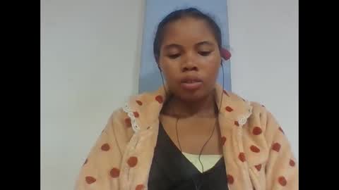 alydie7 online show from 05/12/26, 05:54