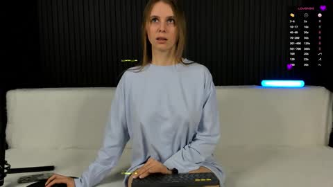 Alena online show from 02/16/26, 04:36