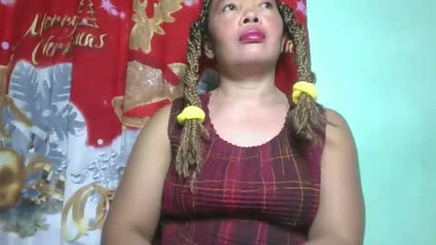 Snapshot of alypierette chatting on 03/16/26, 06:01 alypierette online show from 03/16/26, 06:01