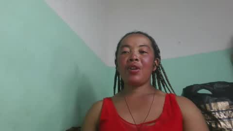 Snapshot of alypierette chatting on 04/13/26, 05:40 alypierette online show from 04/13/26, 05:40