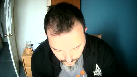 Snapshot of alyr7 chatting on 11/06/25, 09:32 alyr7 online show from 11/06/25, 09:32