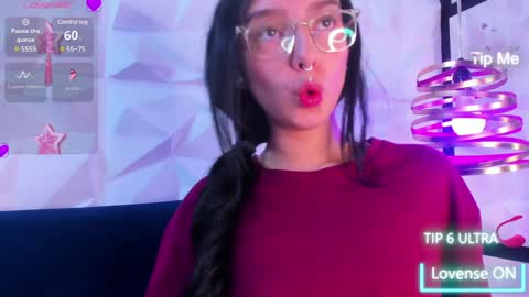 sopie online show from 12/19/24, 02:13