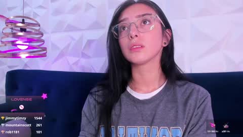 sopie online show from 02/03/25, 02:24