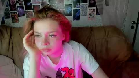 Alysa   7GMT  online show from 06/11/26, 10:02