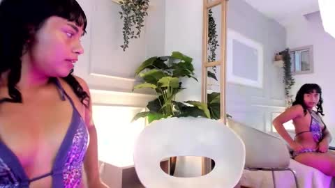 alysbm_ online show from 10/28/25, 11:25