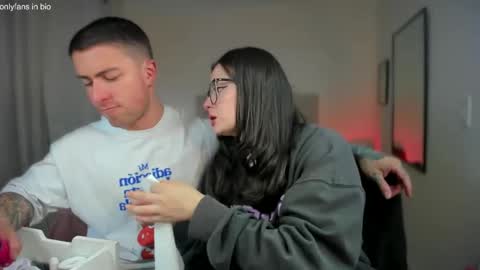 Snapshot of alyshianeithan chatting on 01/22/25, 03:09 look onlyfans in screen online show from 01/22/25, 03:09