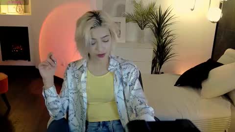 Alysia online show from 09/08/25, 09:25