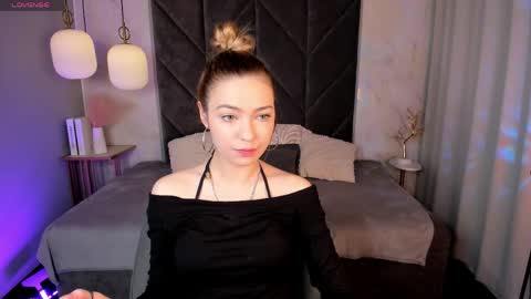 Snapshot of alysiasun chatting on 03/28/26, 03:11 Alysia online show from 03/28/26, 03:11