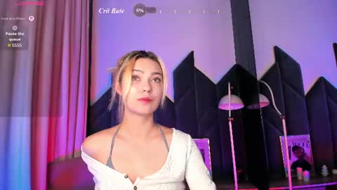Snapshot of alysiasun chatting on 07/31/26, 01:38 Alysia online show from 07/31/26, 01:38