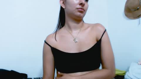 Snapshot of alyson0001 chatting on 02/13/25, 06:38 allyson online show from 02/13/25, 06:38