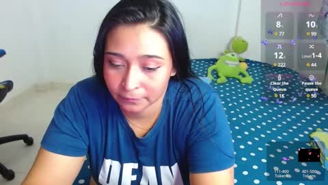 Snapshot of alyson_15 chatting on 12/22/24, 04:39 Alyson online show from 12/22/24, 04:39