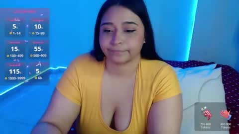 Snapshot of alyson_15 chatting on 07/13/26, 06:27 Alyson online show from 07/13/26, 06:27