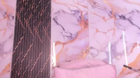 alyson__a online show from 04/16/26, 03:35