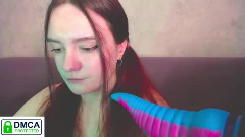 Alyssa online show from 10/08/25, 10:02