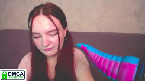 Alyssa online show from 11/26/25, 02:34