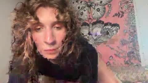 Alyssa online show from 04/29/26, 10:27