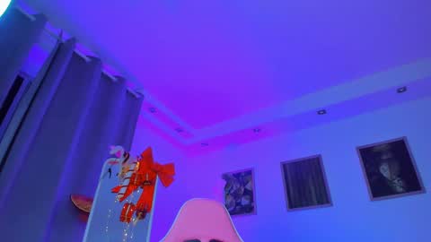 Snapshot of alyssa_smitt chatting on 01/03/25, 10:31 alyssa_smitt online show from 01/03/25, 10:31