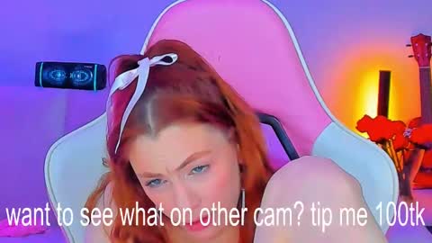 Snapshot of alyssa_smitt chatting on 01/26/25, 11:18 alyssa_smitt online show from 01/26/25, 11:18