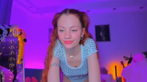 Snapshot of alyssa_smitt chatting on 10/06/25, 09:56 alyssa_smitt online show from 10/06/25, 09:56