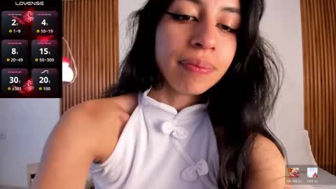 Snapshot of alyssabeauty_ chatting on 05/30/26, 08:06 alyssabeauty_ online show from 05/30/26, 08:06