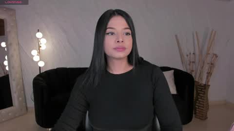 Snapshot of alyssadean_ chatting on 05/04/26, 11:17 Aly online show from 05/04/26, 11:17