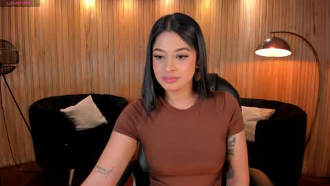 Snapshot of alyssadean_ chatting on 05/25/26, 11:27 Aly online show from 05/25/26, 11:27